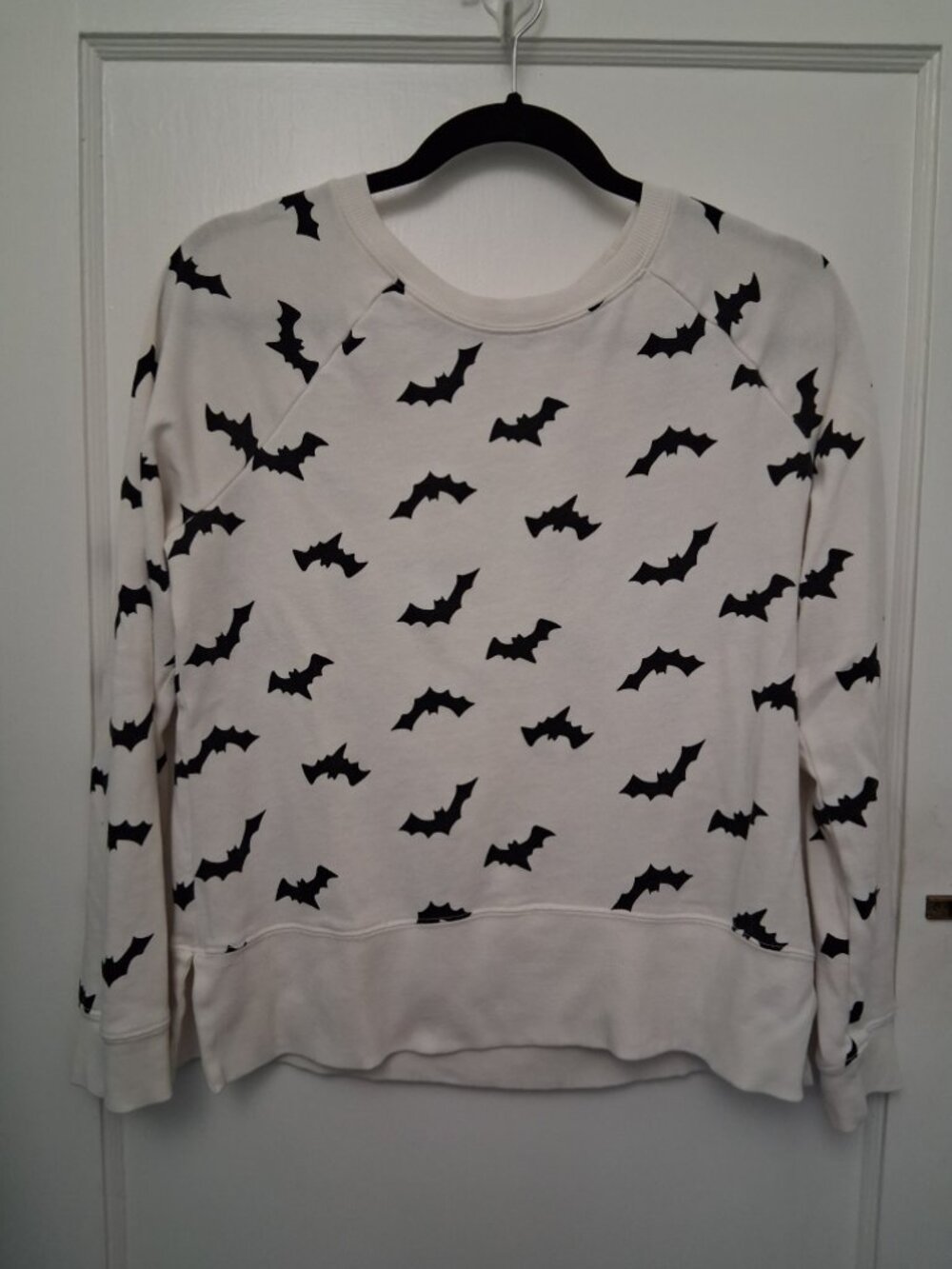 Women's Halloween Bat Sweatshirt